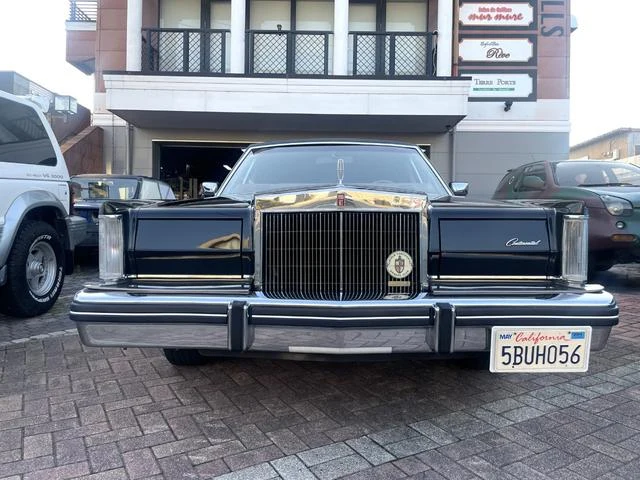 Lincoln MARK VI 2