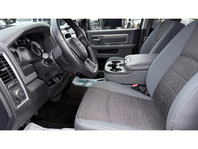 Dodge RAM 14