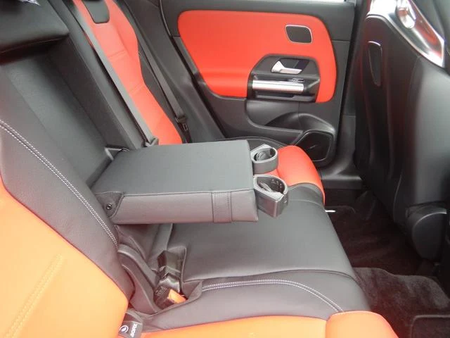 MERCEDES AMG GLA-CLASS 51