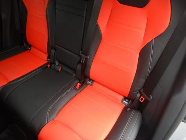 MERCEDES AMG GLA-CLASS 39