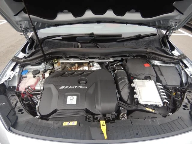 MERCEDES AMG GLA-CLASS 25