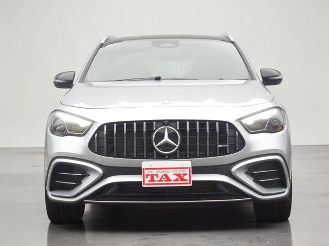 MERCEDES AMG GLA-CLASS 17