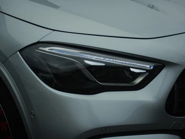 MERCEDES AMG GLA-CLASS 32