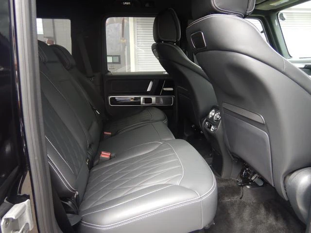 MERCEDES AMG G-CLASS 13