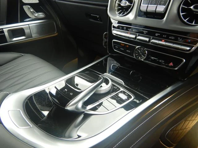 MERCEDES AMG G-CLASS 12