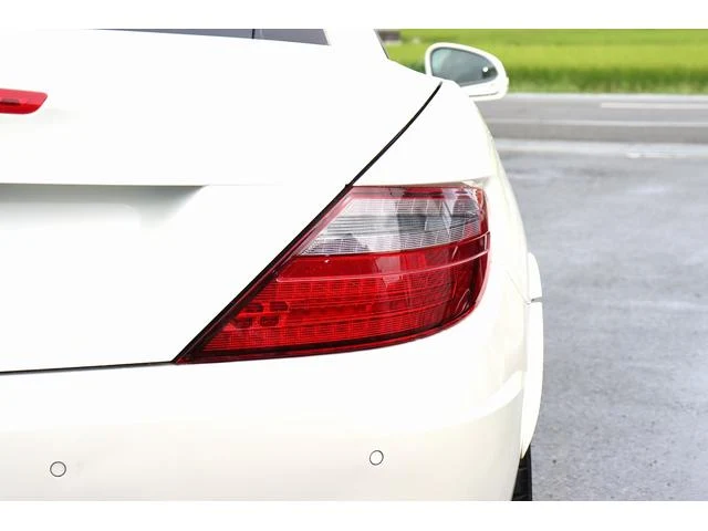 MERCEDES BENZ SLK 17