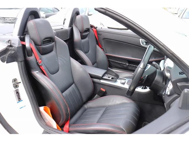 MERCEDES BENZ SLK 19