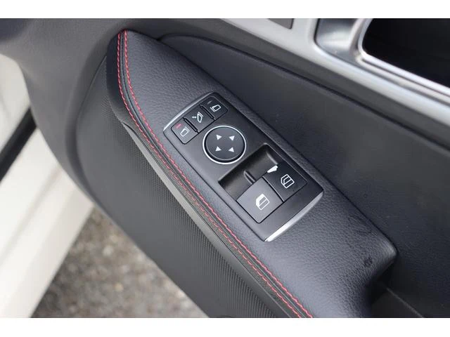MERCEDES BENZ SLK 44