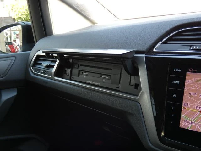 Volkswagen GOLF 73