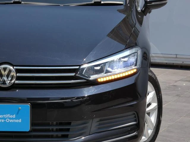 Volkswagen GOLF 25