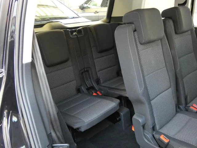 Volkswagen GOLF 12