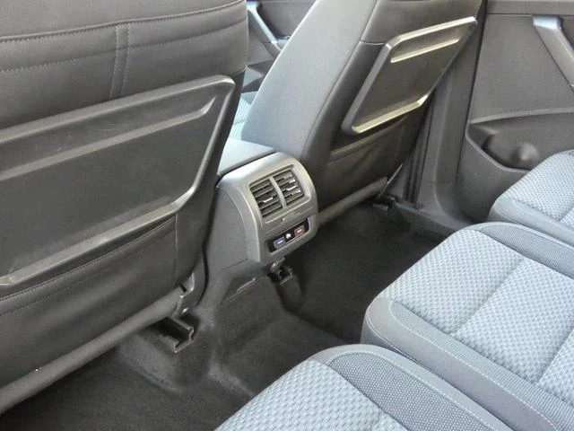 Volkswagen GOLF 46