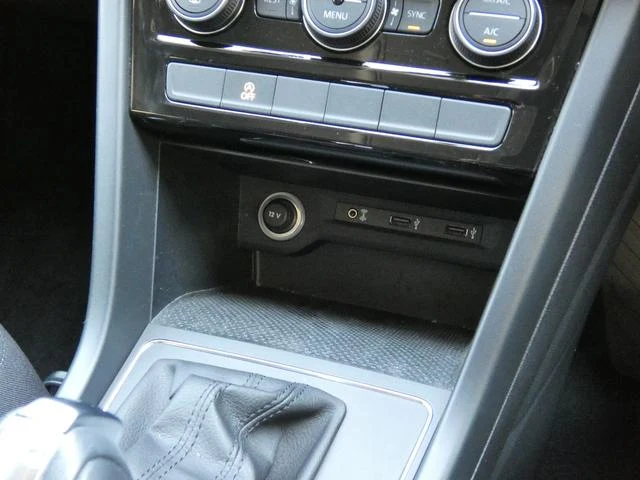 Volkswagen GOLF 68