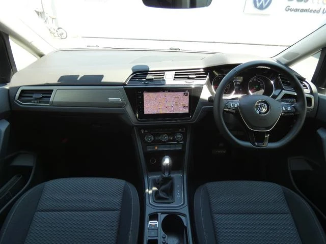 Volkswagen GOLF 8