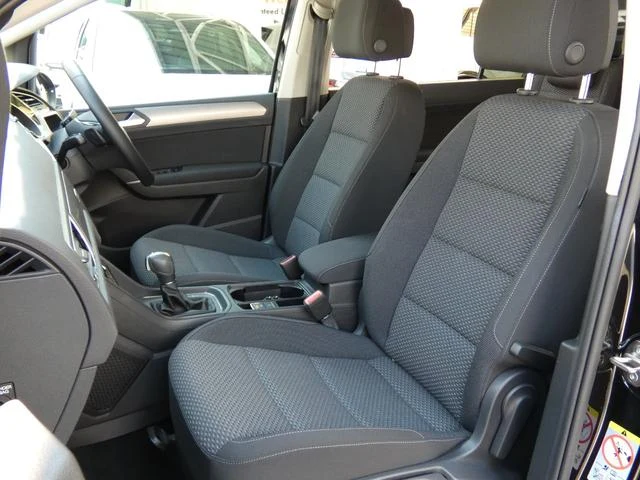 Volkswagen GOLF 43