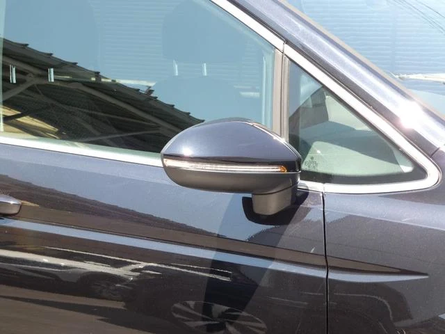Volkswagen GOLF 30