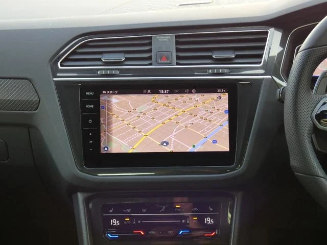 Volkswagen TIGUAN 16