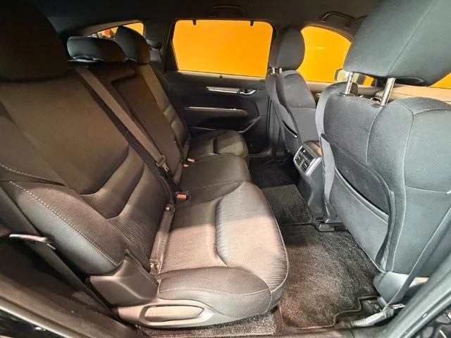 Mazda CX-8 41