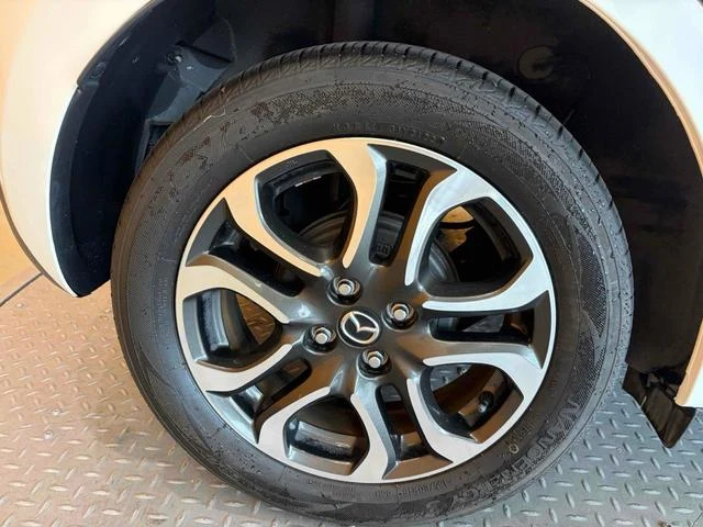 Mazda DEMIO 31