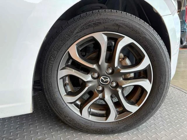 Mazda DEMIO 30