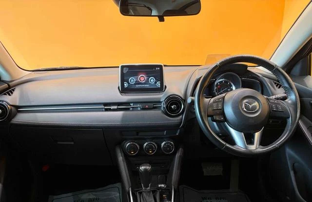 Mazda DEMIO 4