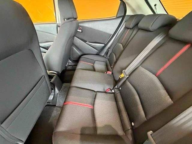 Mazda DEMIO 41