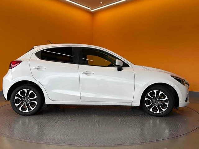 Mazda DEMIO 25