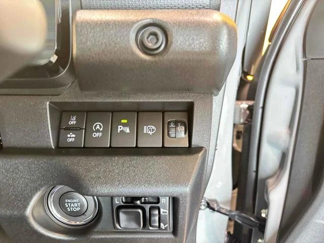 Suzuki JIMNY 9