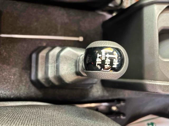 Suzuki JIMNY 40