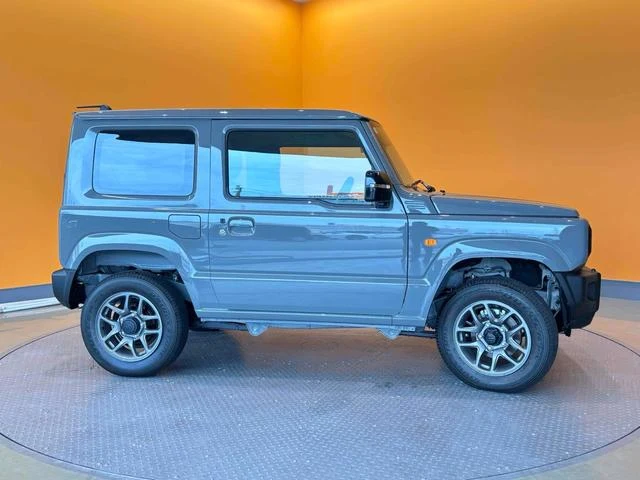 Suzuki JIMNY 13