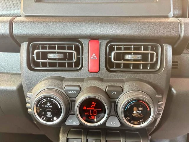 Suzuki JIMNY 4