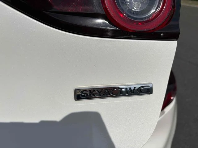 Mazda MAZDA3 33