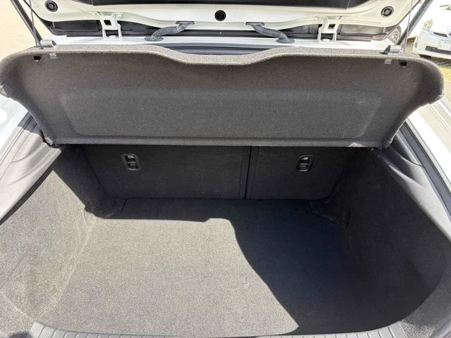 Mazda MAZDA3 18
