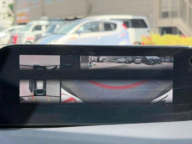 Mazda MAZDA3 6
