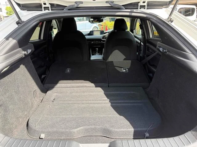 Mazda MAZDA3 37