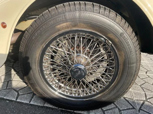 Morgan 4 4