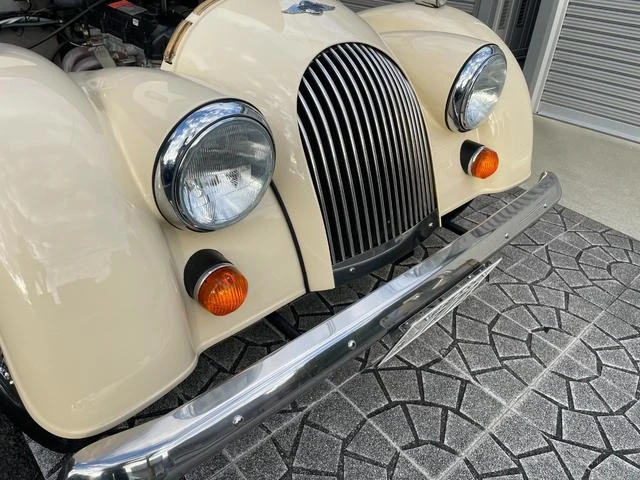 Morgan 4 10