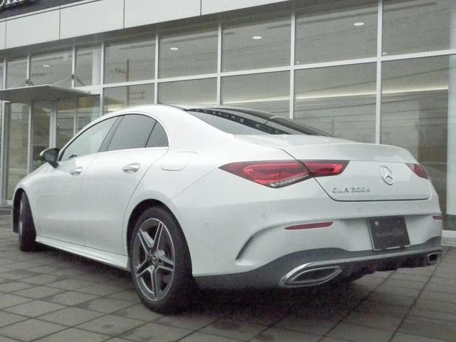 MERCEDES BENZ CLA-CLASS 24