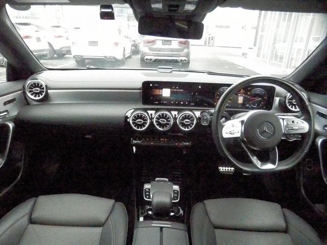 MERCEDES BENZ CLA-CLASS 35