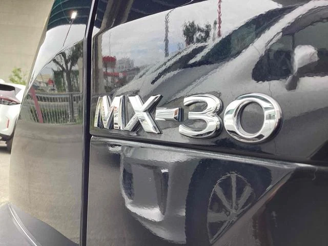 Mazda MX-30 25
