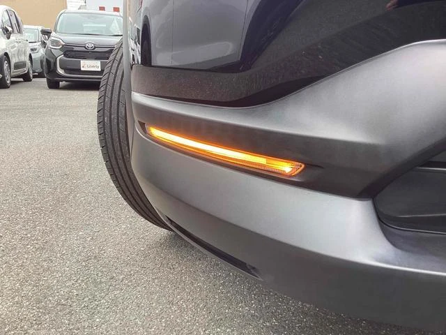 Mazda MX-30 18
