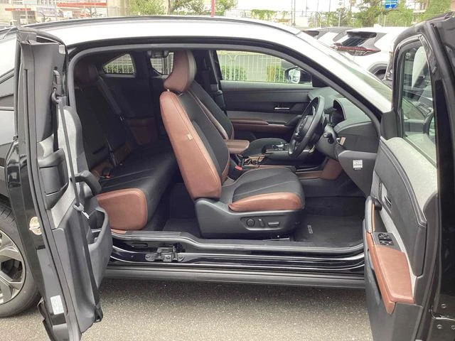 Mazda MX-30 34