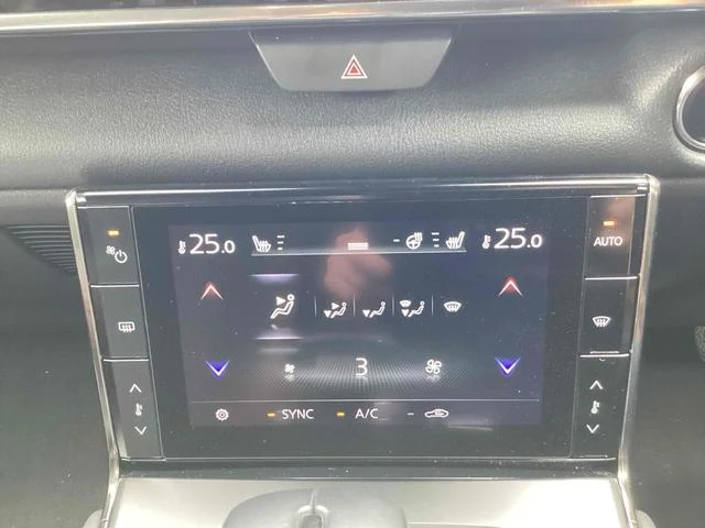 Mazda MX-30 59
