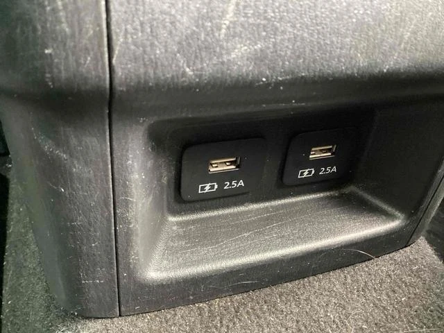 Mazda CX-8 46