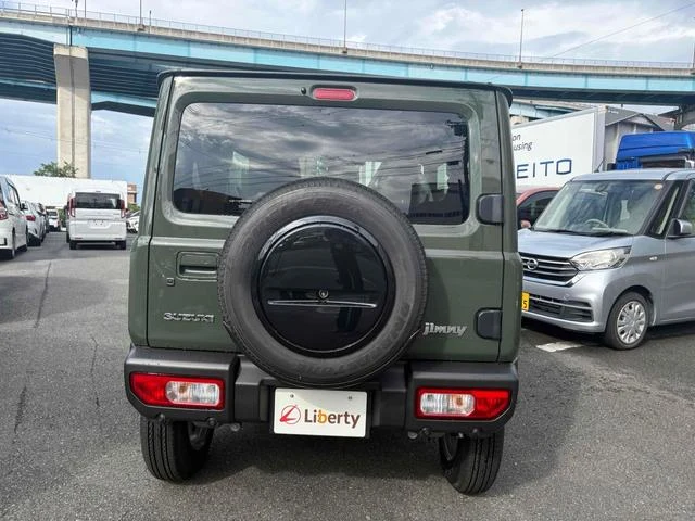 Suzuki JIMNY 8
