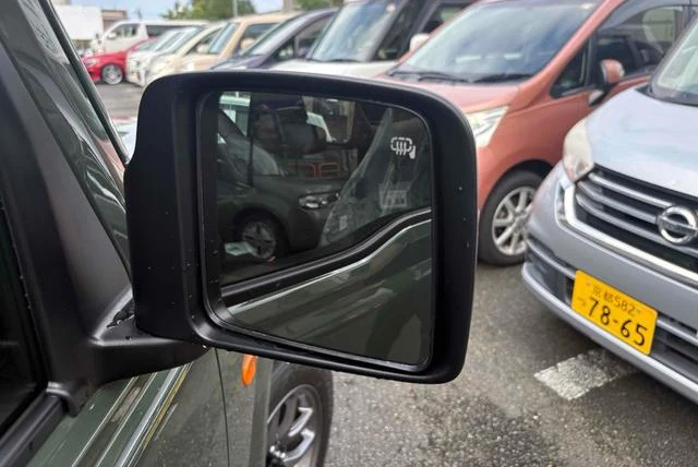 Suzuki JIMNY 28