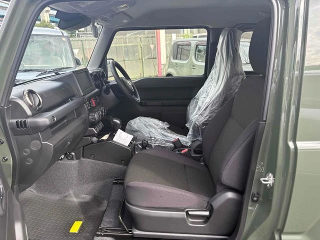 Suzuki JIMNY 11