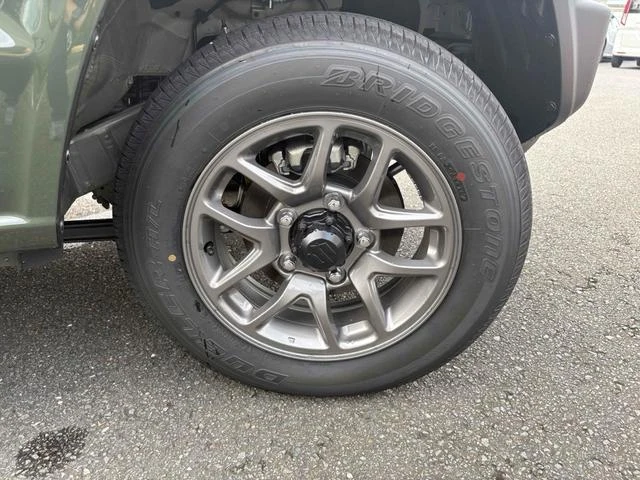 Suzuki JIMNY 27