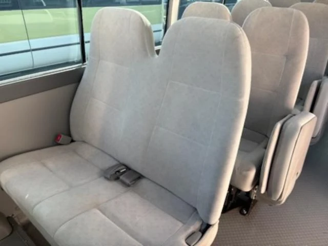 Hino RIESSE II 16