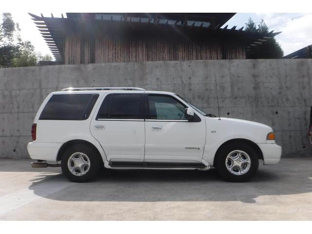 Lincoln NAVIGATOR 2